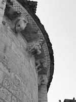 Lescure-d'Albigeois, Eglise St-Michel, Chevet, Modillons (7)